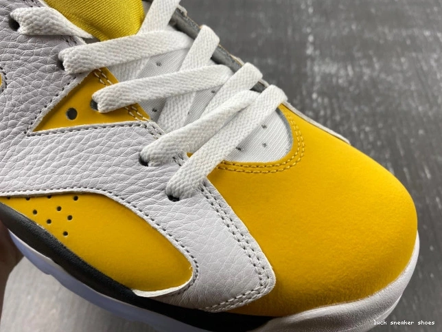 Reps LUCY Jordan Air Yellow CT8529-170 Ochre 6 0825